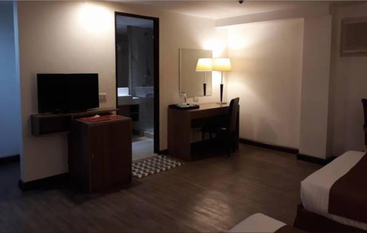 Tyche Boutique Hotel Legazpi Eksteriør billede